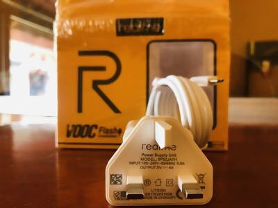 Realme Quick Charger